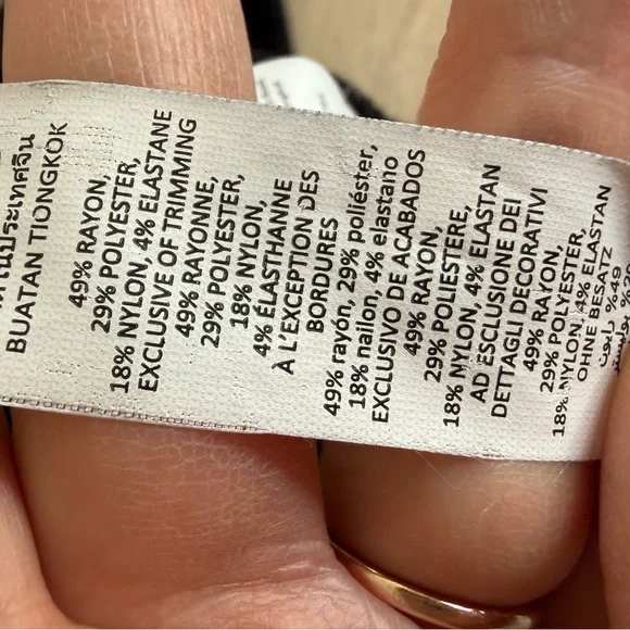 Alo Waffle Weekend Escape Mock Neck Long Sleeve sweatshirt Black Sz S - Picture 9 of 9